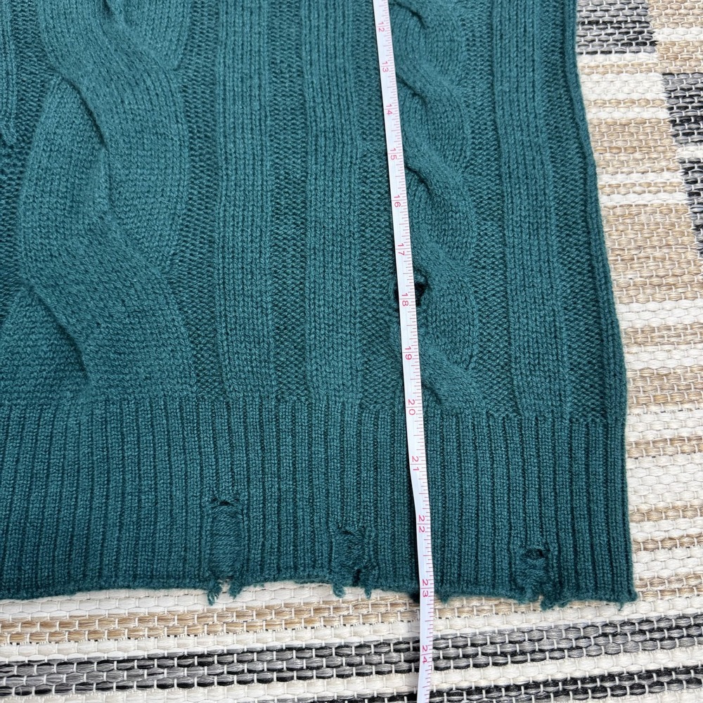 Aqua Cashmere Sweater Women's Medium Green Distressed Cable Knit Pullover Grunge - Picture 15 of 15